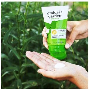 Goddess Garden Natural Daily Sunscreen SPF 30 -6oz